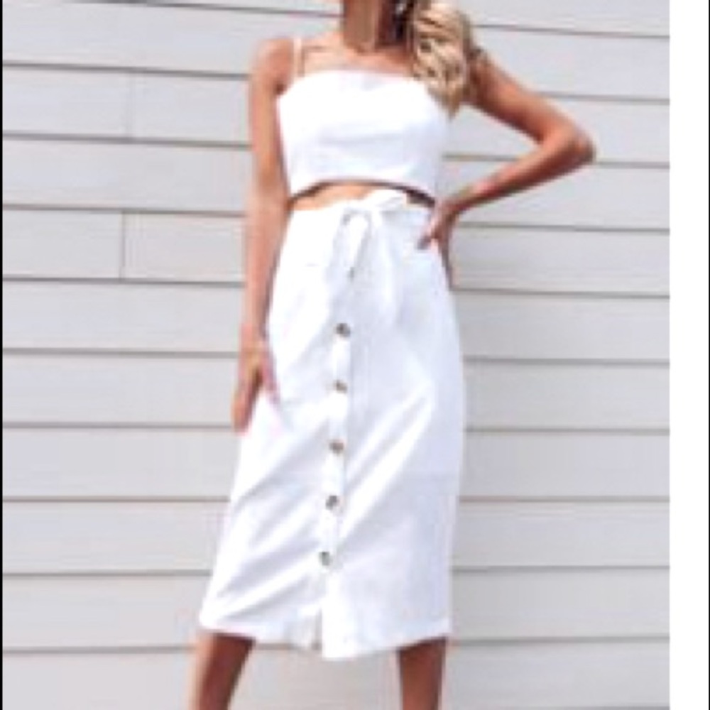 A perfect lightweight 2pc set.